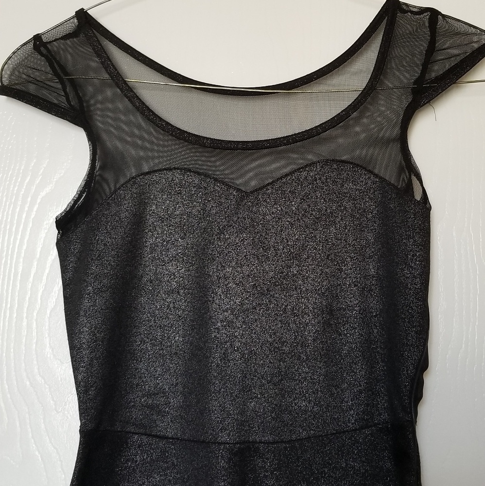 Blouse - Picture 2 of 3